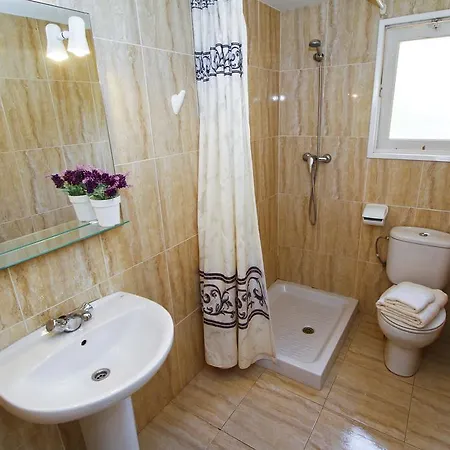 Apartment Cye 5 Homestay By Turismar